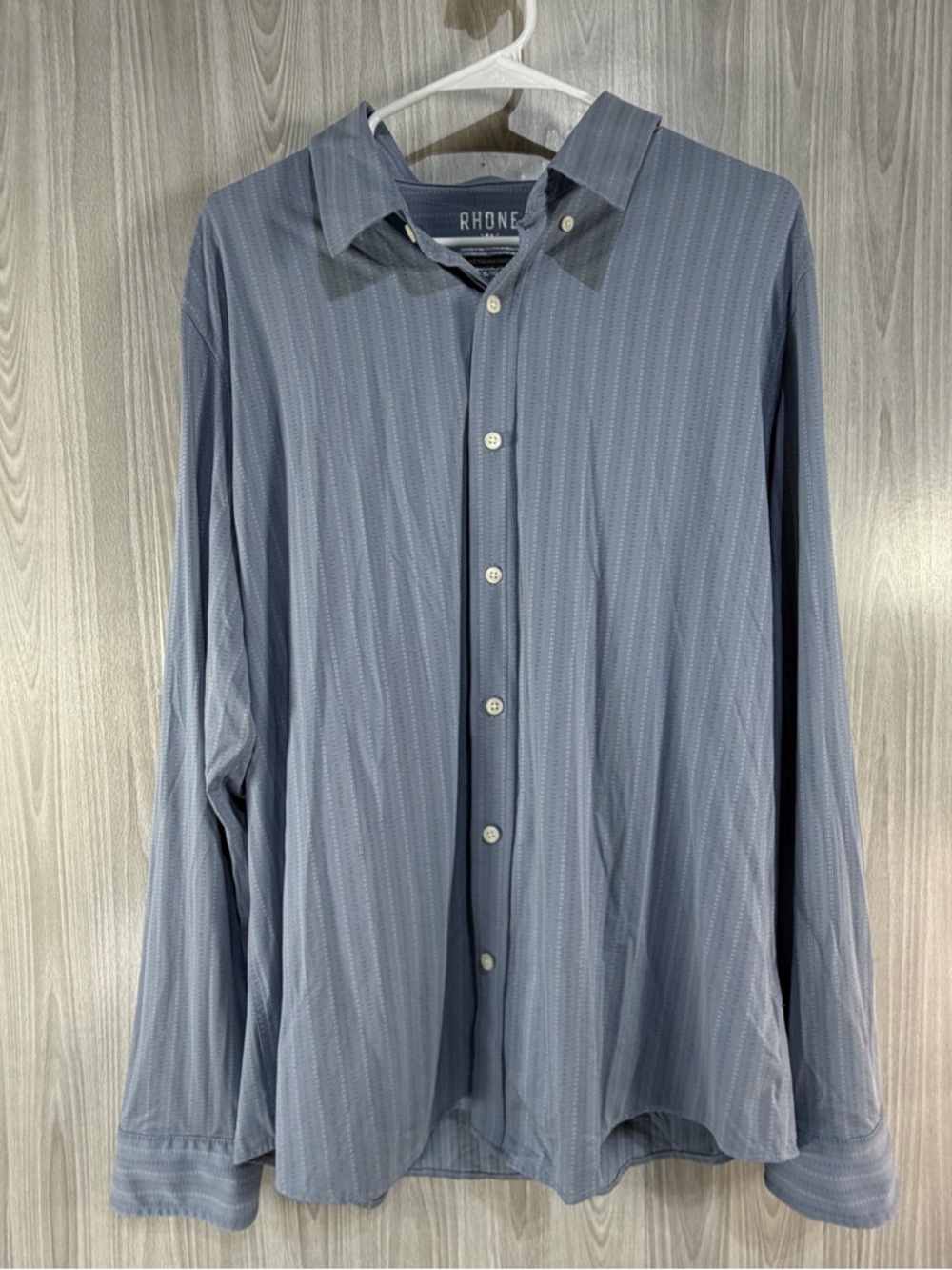 Rhone Commuter Shirt Classic Blue Stripe Long Sleeve Button Up Stretch Men’s XL